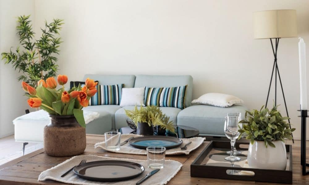 7 Simple Home Staging Tips To Help Sell Your Home Fast