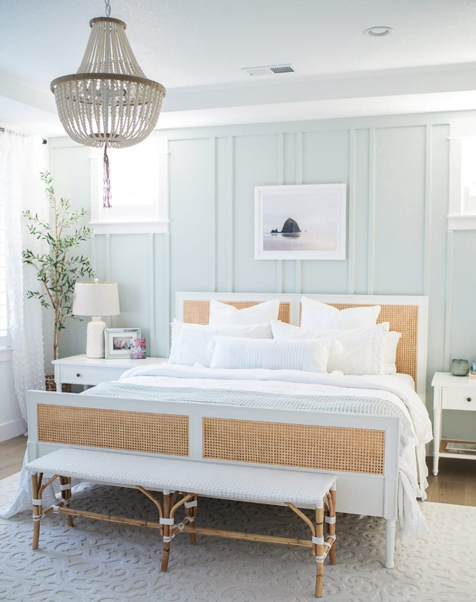 florida interior design ideas - coastal master bedroom