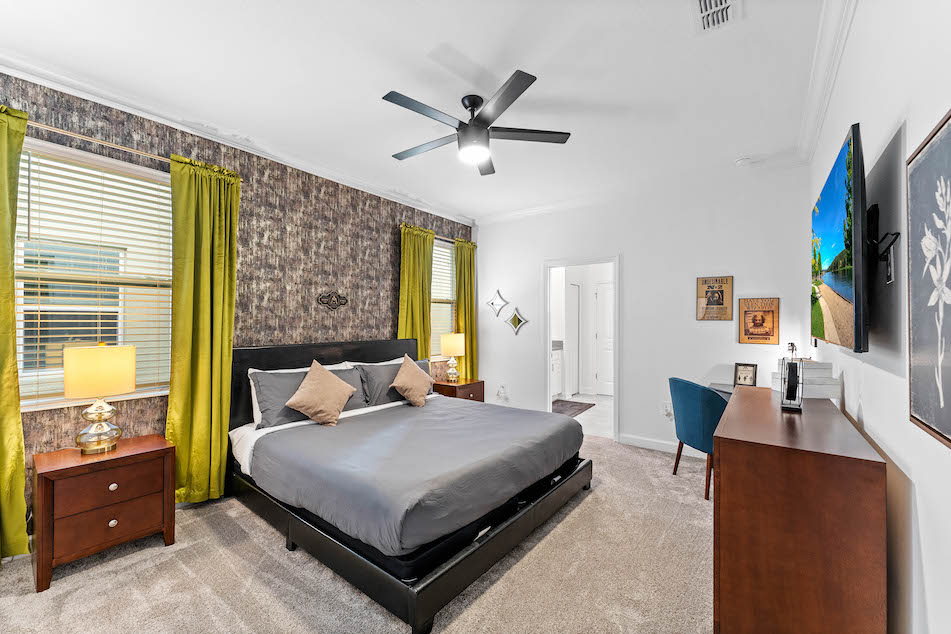 Airbnb furniture checklist: Bedroom