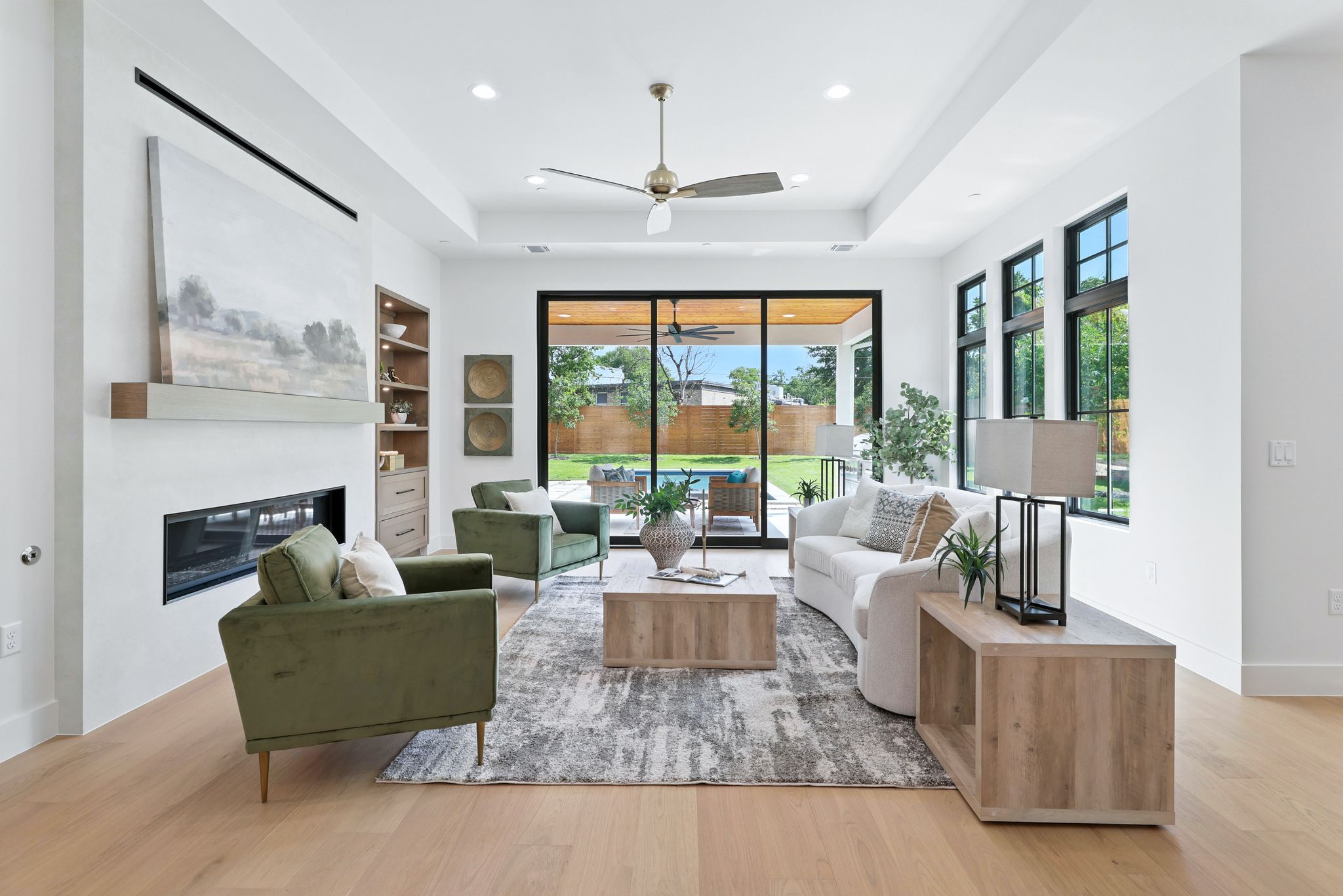 Luxury Staging Design - Luxury Apartment Staging Company